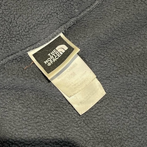 The North Face Fleece - Picture 6 of 6